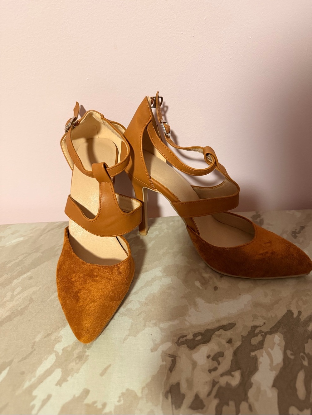 Women’s Tan Suede Pointed-Toe Strappy Heels
